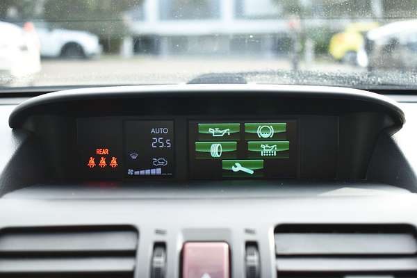 2014 Subaru Forester 2.5i-S S4