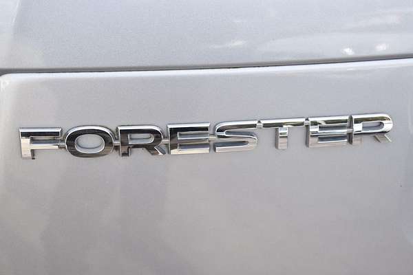 2014 Subaru Forester 2.5i-S S4