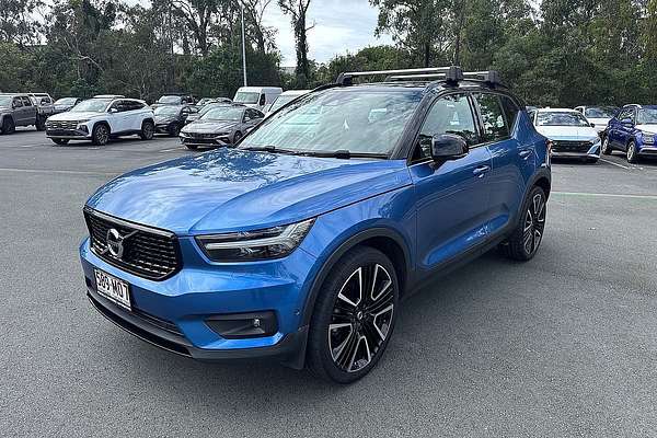 2020 Volvo XC40 T5 R-Design