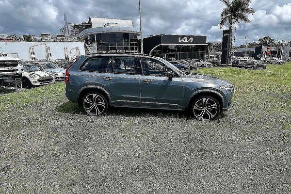 2023 Volvo XC90 Ultimate B6 Dark