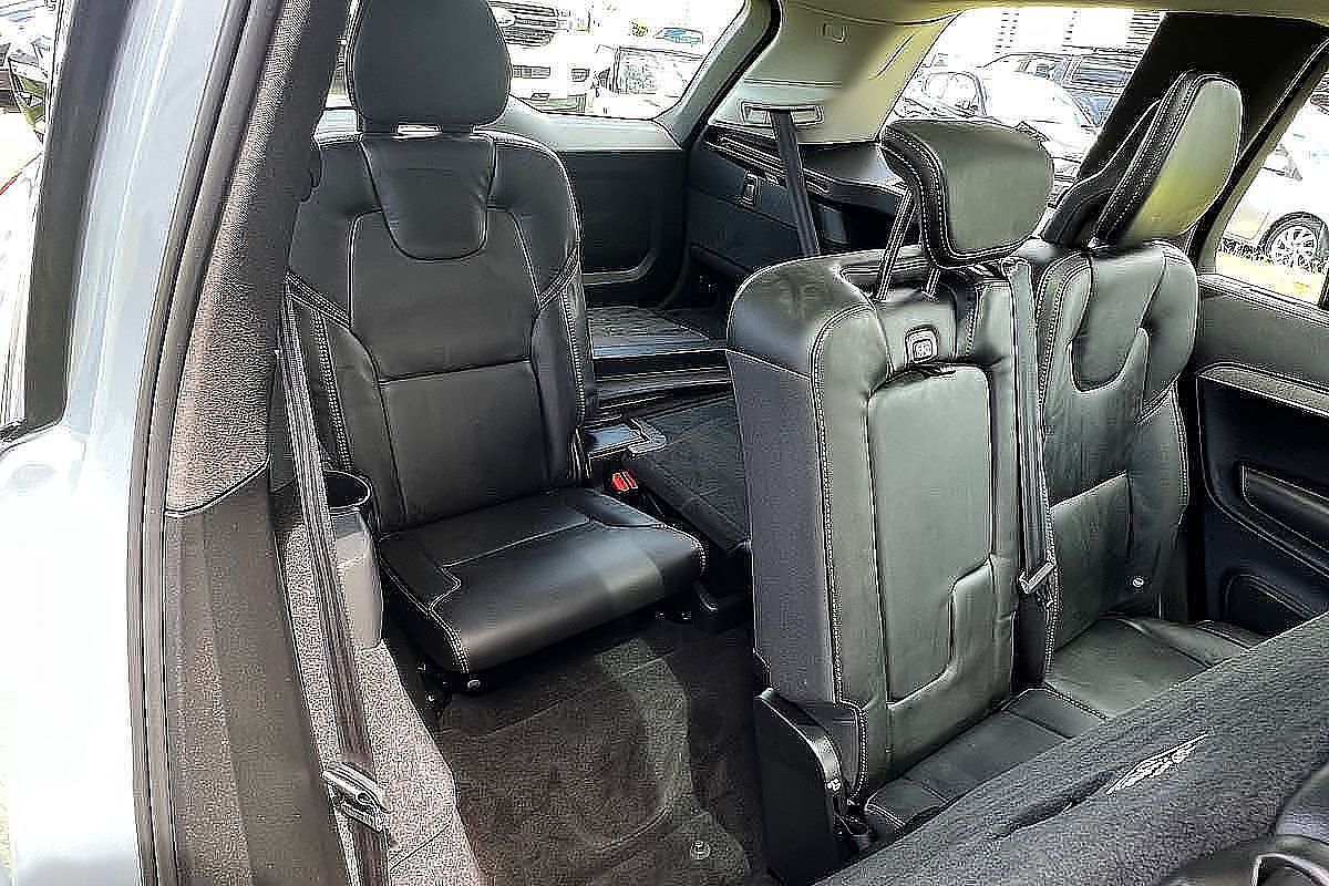 2023 Volvo XC90 Ultimate B6 Dark