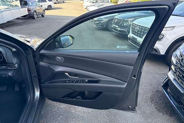 2024 Hyundai i30 Premium CN7.V2