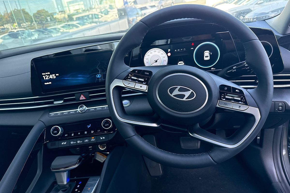 2024 Hyundai i30 Premium CN7.V2