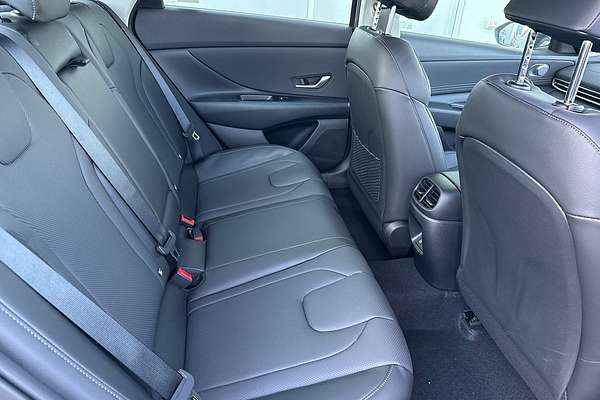 2024 Hyundai i30 Premium CN7.V2