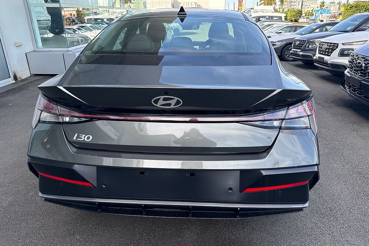2024 Hyundai i30 Premium CN7.V2