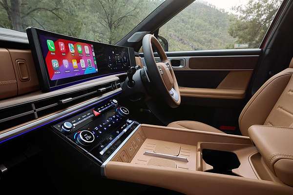 2025 Hyundai Santa Fe Hybrid Calligraphy MX5.V1