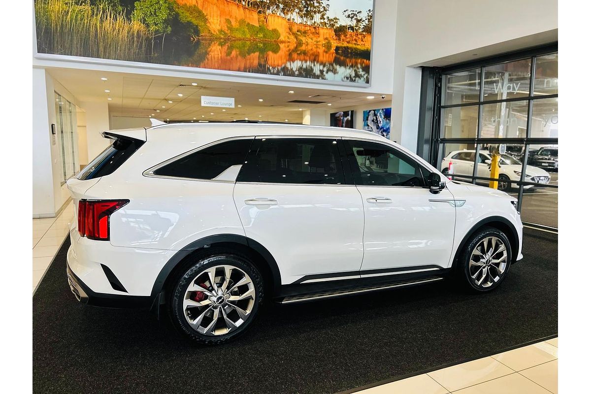 2023 Kia Sorento GT-Line MQ4