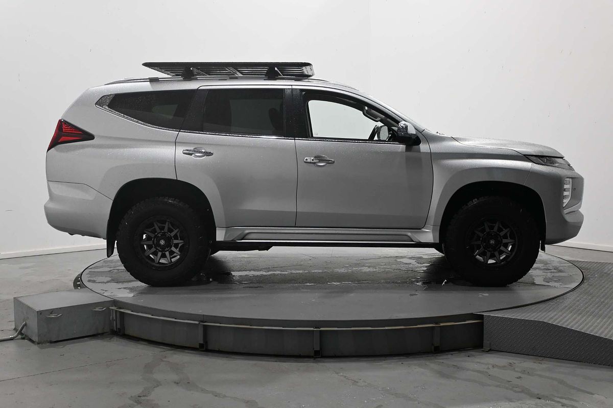2021 Mitsubishi Pajero Sport Exceed QF