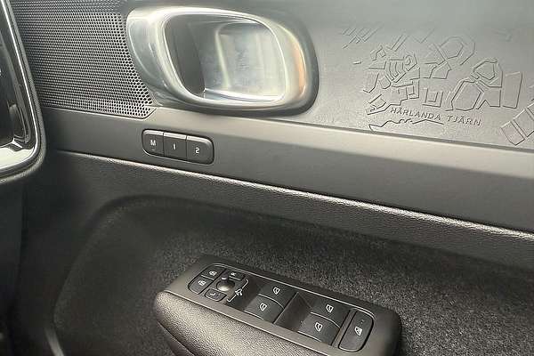 2023 Volvo C40 Recharge