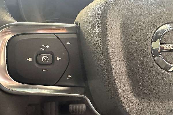 2023 Volvo C40 Recharge