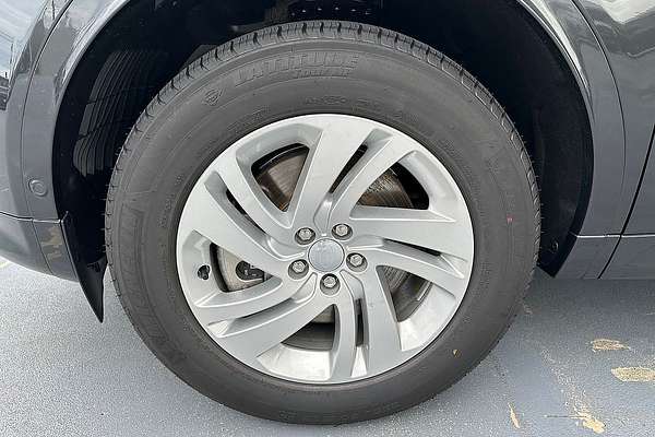 2024 Land Rover Discovery Sport P200 S L550