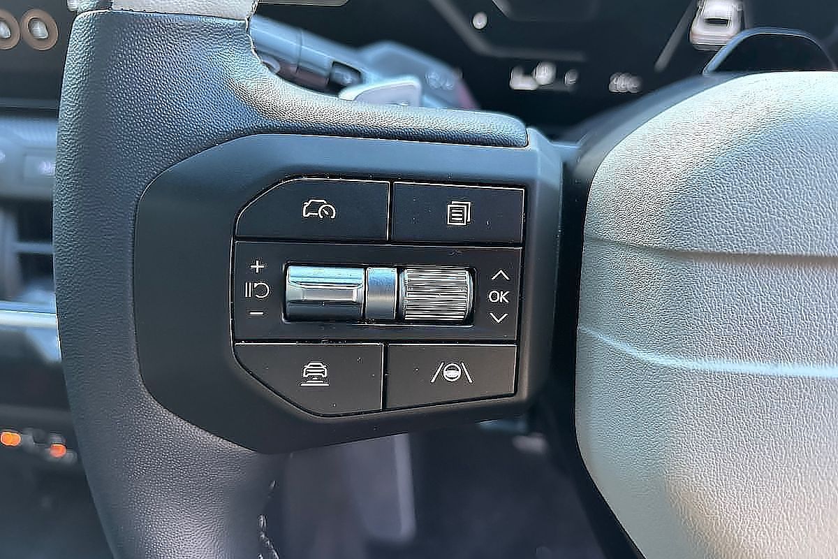 2025 Kia K4 GT-Line CL4m