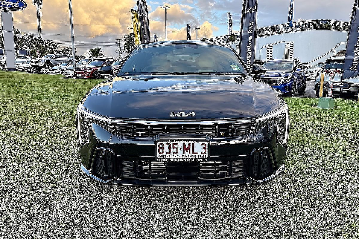 2025 Kia K4 GT-Line CL4m