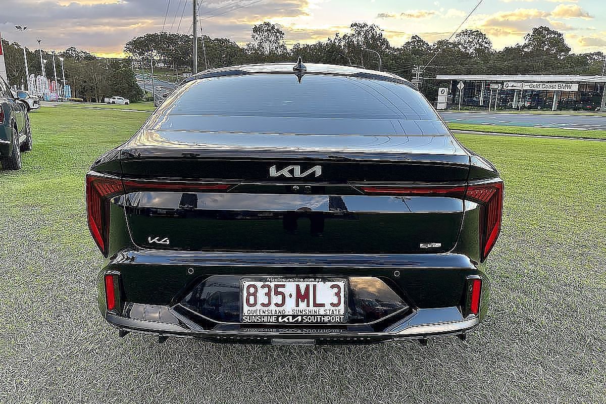 2025 Kia K4 GT-Line CL4m