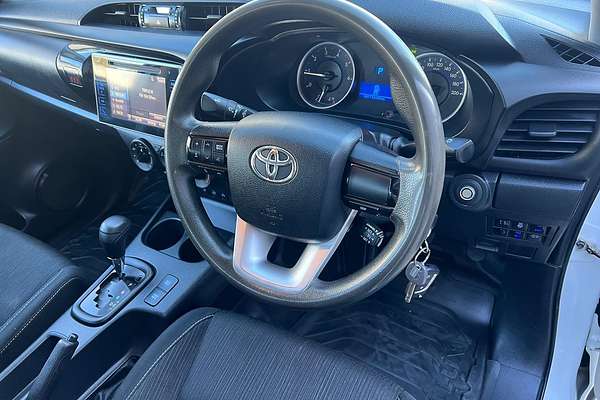 2019 Toyota Hilux SR GUN126R 4X4