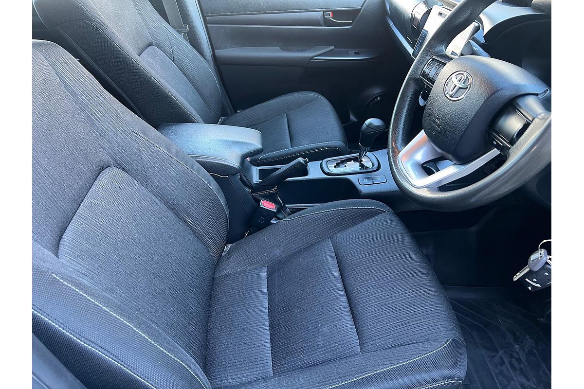 2019 Toyota Hilux SR GUN126R 4X4