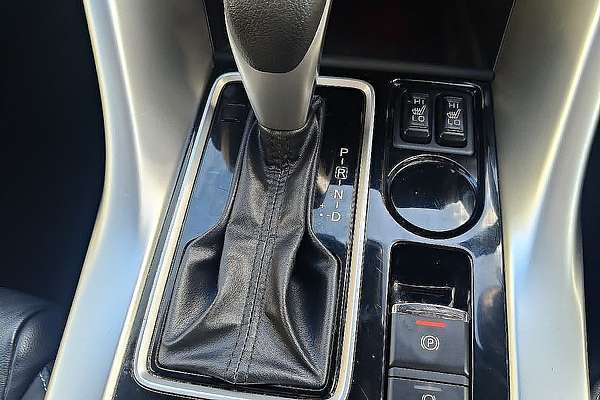 2022 Mitsubishi Eclipse Cross Exceed YB