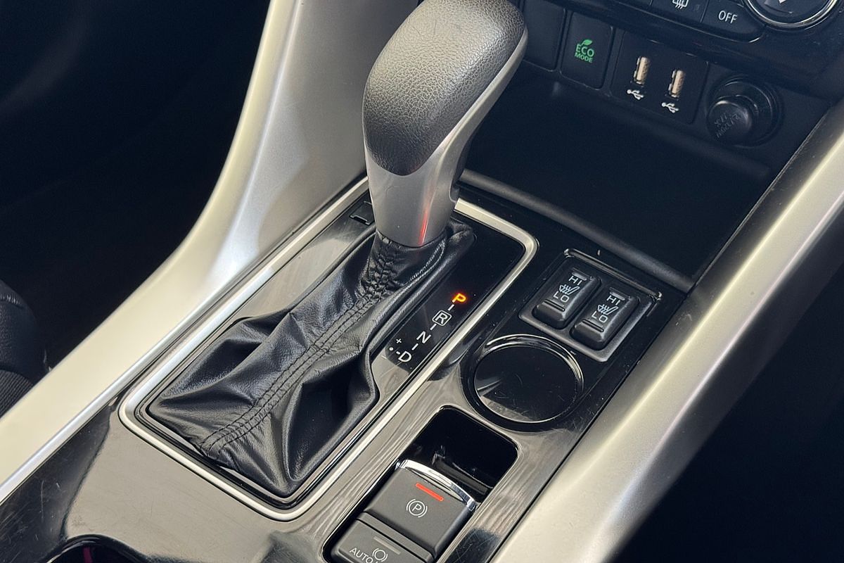 2023 Mitsubishi Eclipse Cross Exceed YB