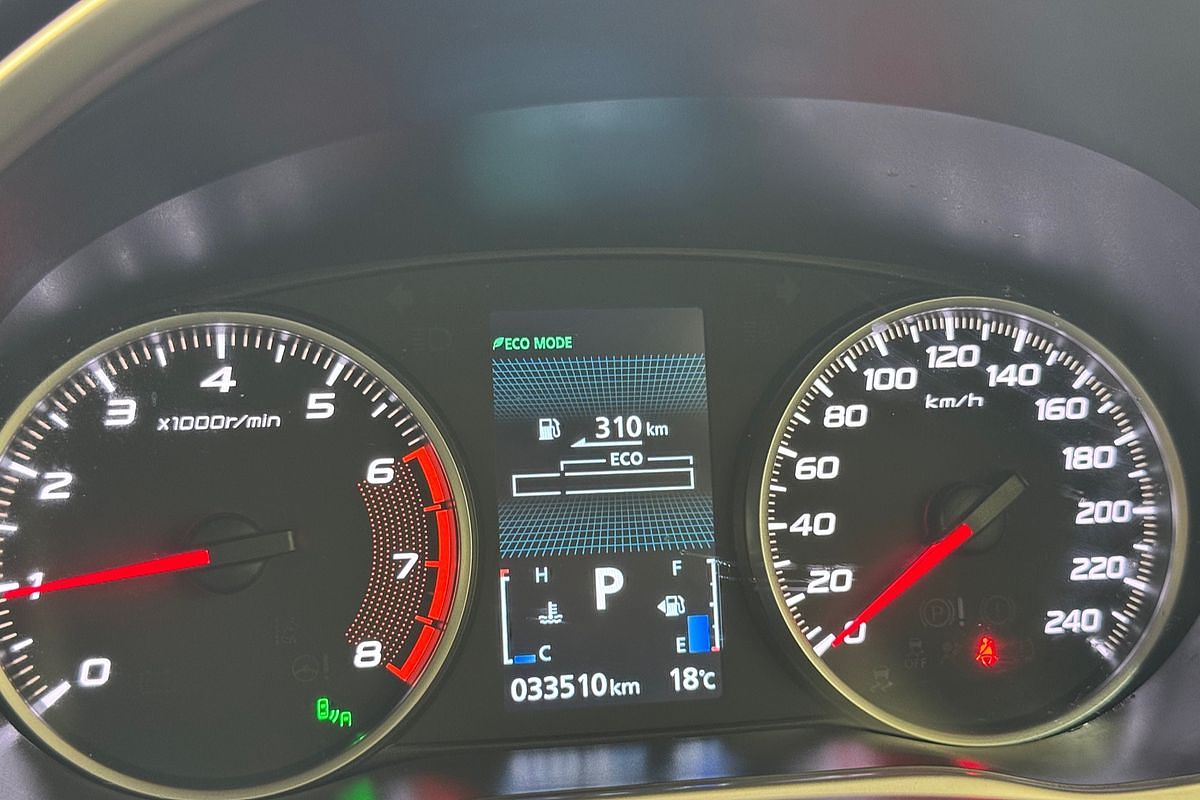 2023 Mitsubishi Eclipse Cross Exceed YB