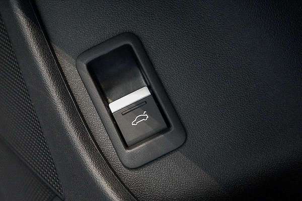 2024 Audi Q4 e-tron 45 F4