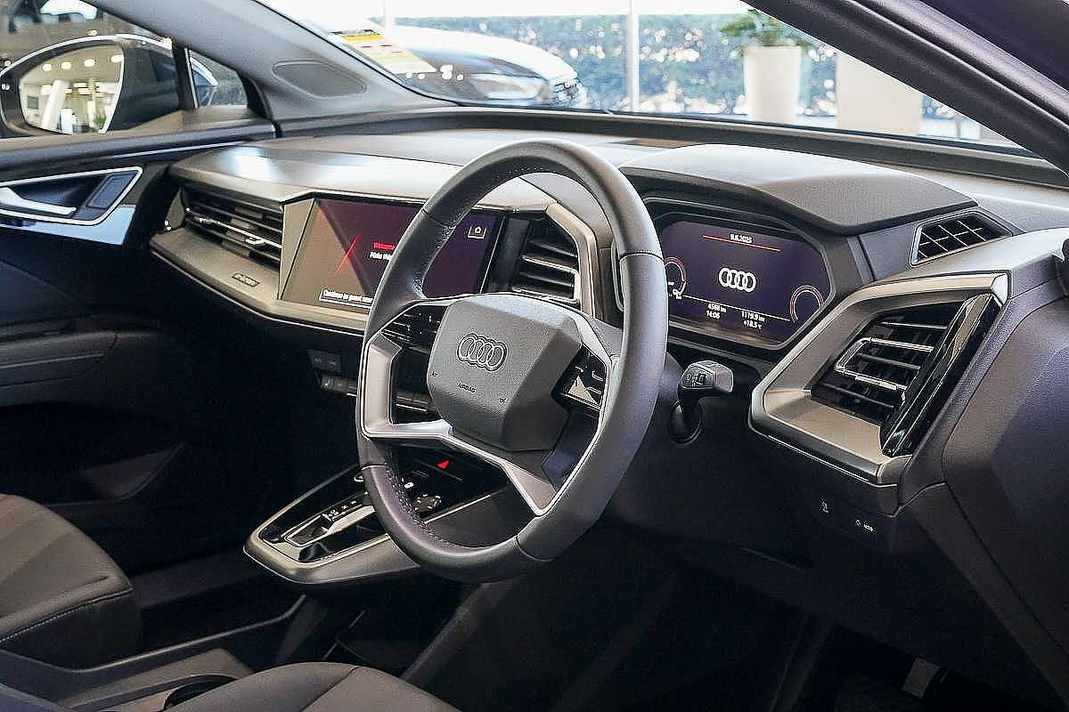 2024 Audi Q4 e-tron 45 F4