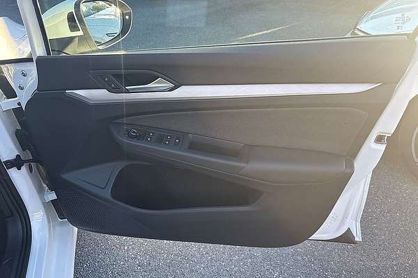 2025 Volkswagen Golf 110TSI Life 8.5