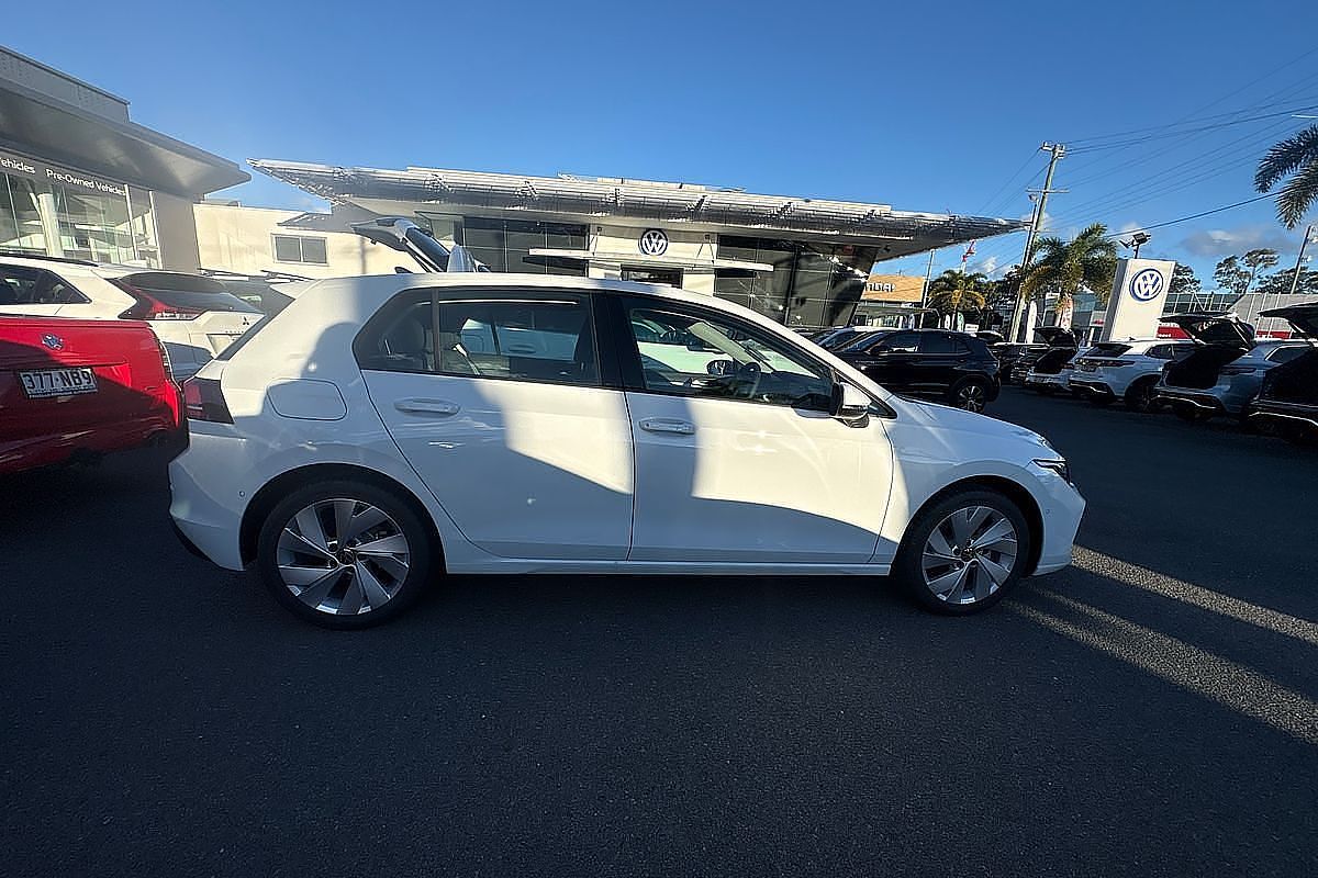 2025 Volkswagen Golf 110TSI Life 8.5