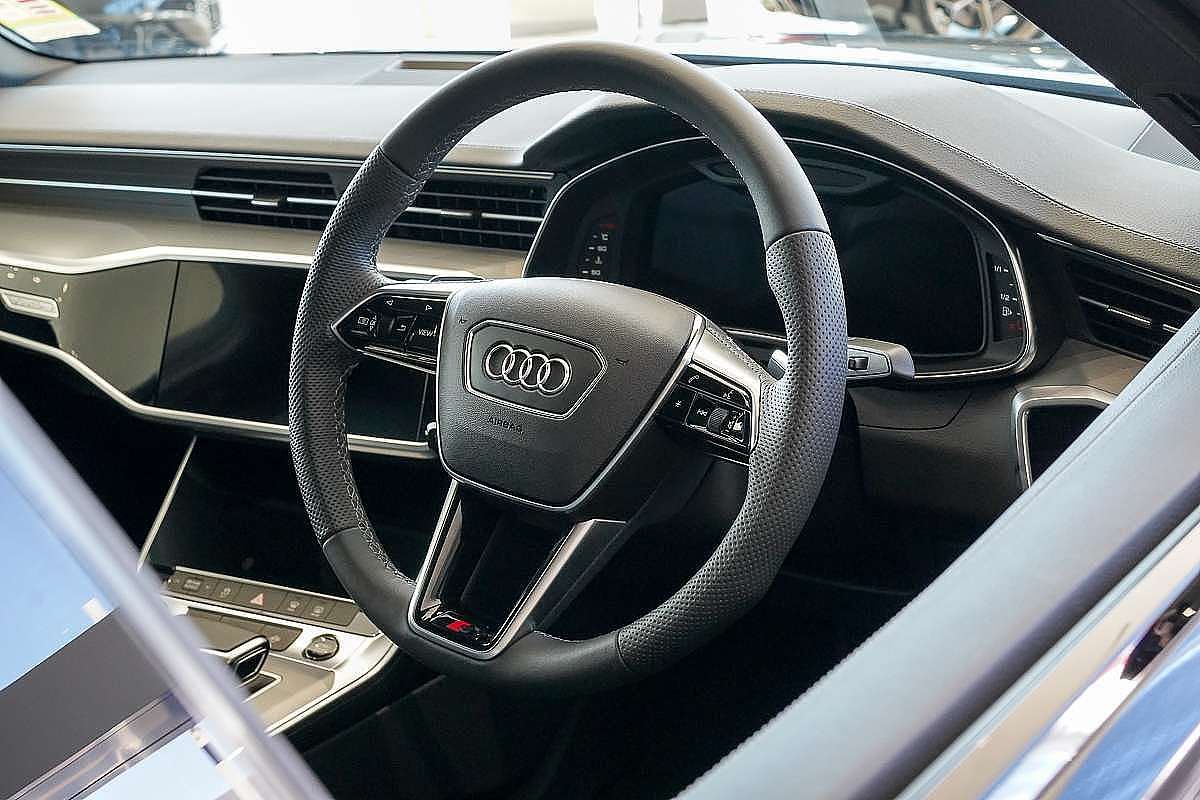 2024 Audi A6 55 TFSI S line C8