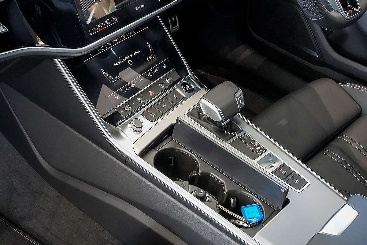 2024 Audi A6 55 TFSI S line C8