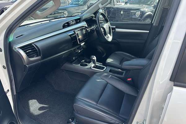 2020 Toyota Hilux SR5 GUN126R 4X4
