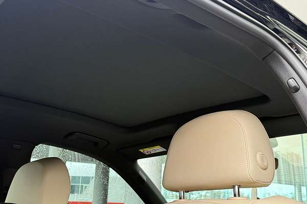 2024 Audi Q5 55 TFSI e S line FY
