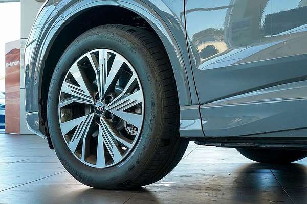 2024 Audi Q4 e-tron 45 F4