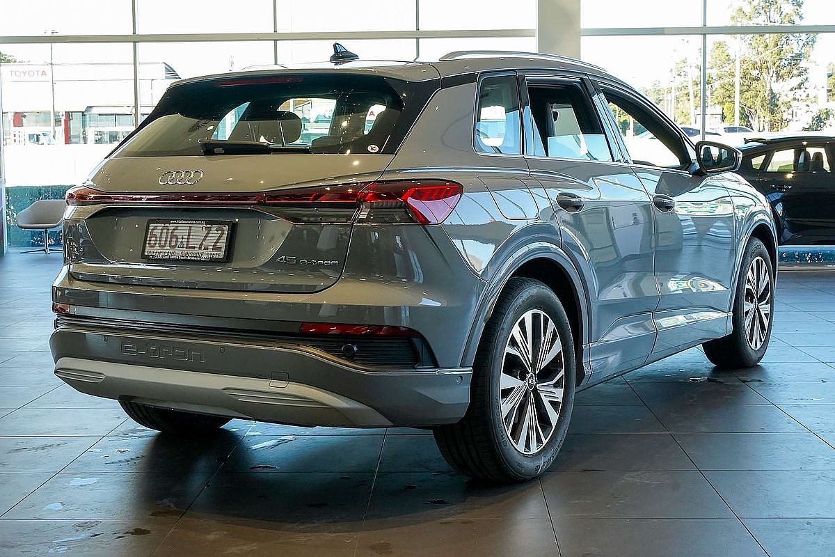 2024 Audi Q4 e-tron 45 F4