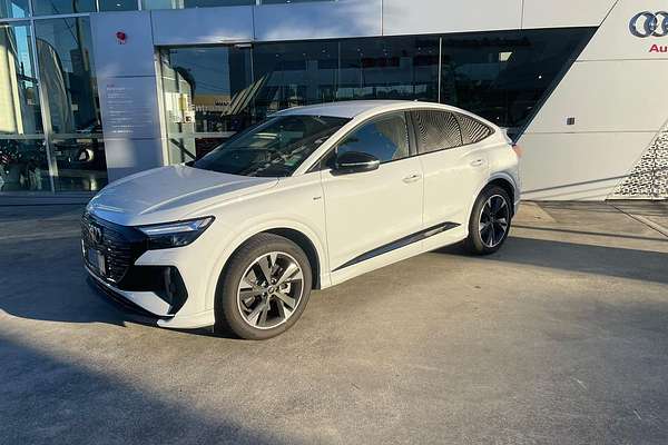 2024 Audi Q4 e-tron 45 F4