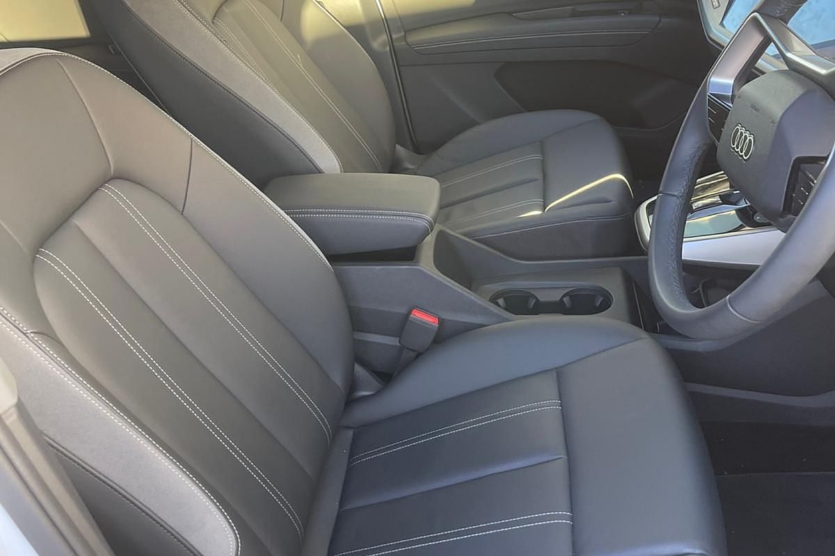 2024 Audi Q4 e-tron 45 F4