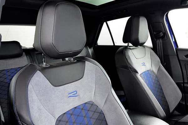 2022 Volkswagen T-Roc R Grid Edition D11