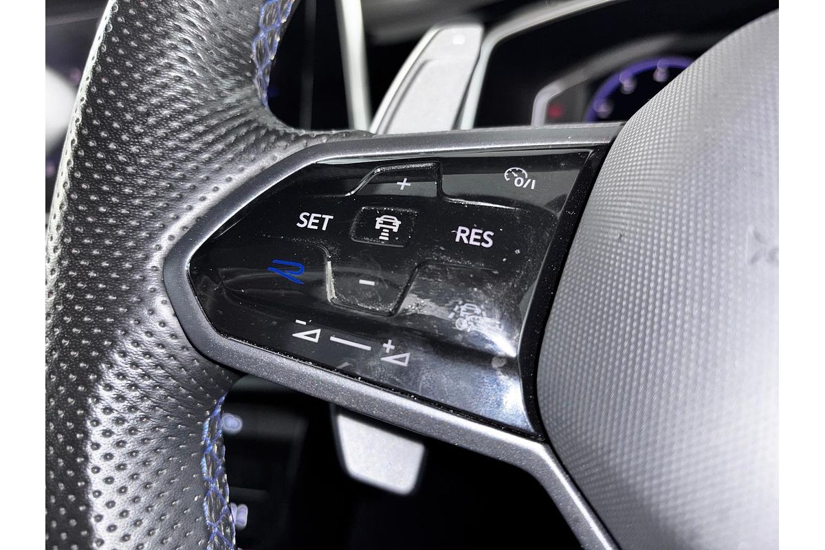 2022 Volkswagen T-Roc R Grid Edition D11