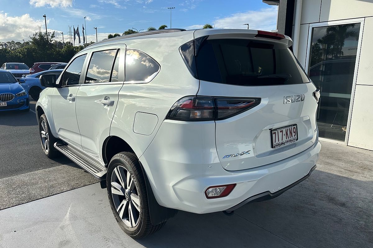 2024 Isuzu MU-X LS-T