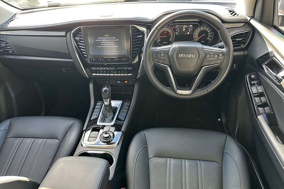 2024 Isuzu MU-X LS-T