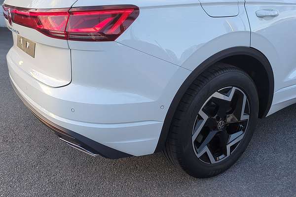 2025 Volkswagen Touareg 170TDI RC