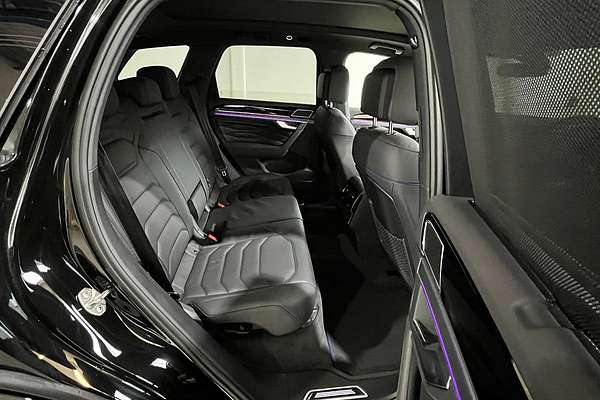 2024 Volkswagen Touareg R RC