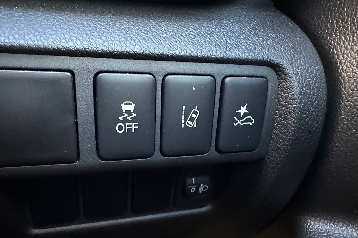 2023 Mitsubishi Eclipse Cross Aspire YB