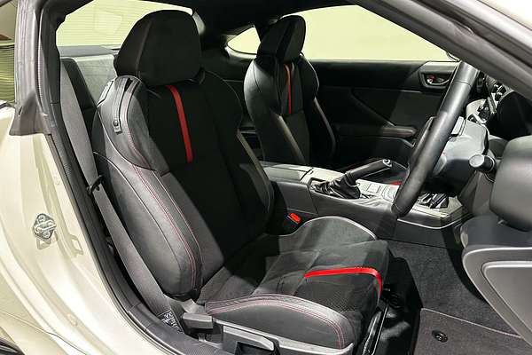 2023 Subaru BRZ S ZD8
