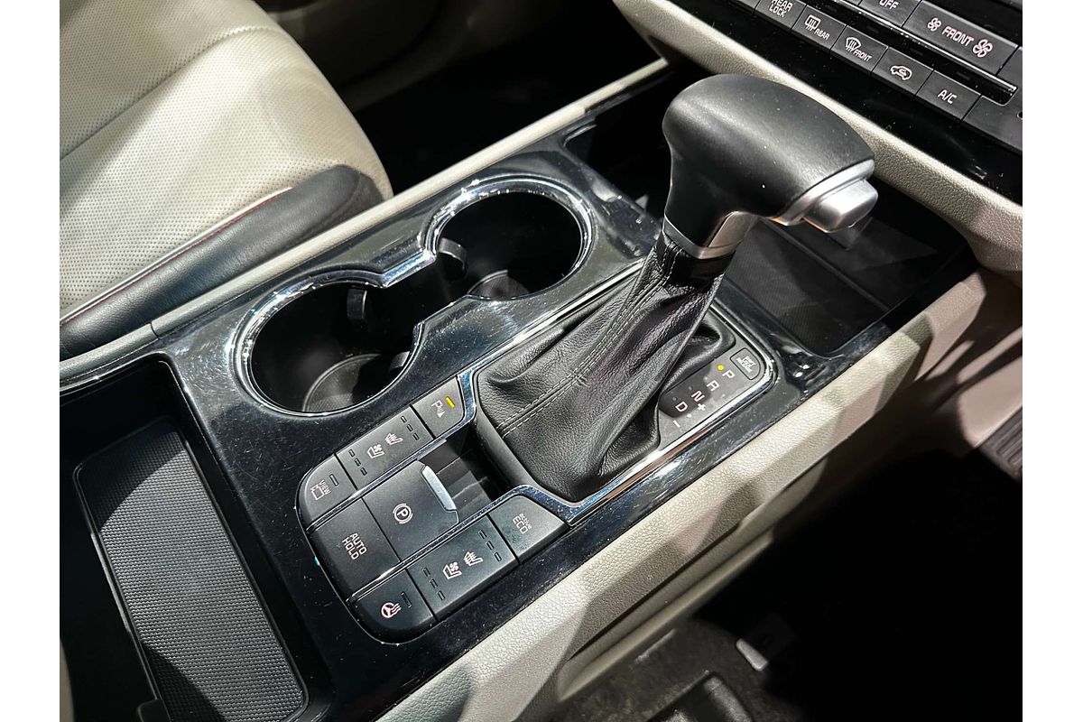 2020 Kia Carnival Platinum YP