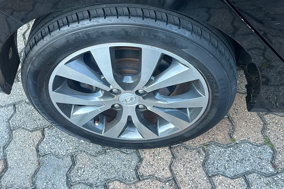 2014 Hyundai Accent SR RB3