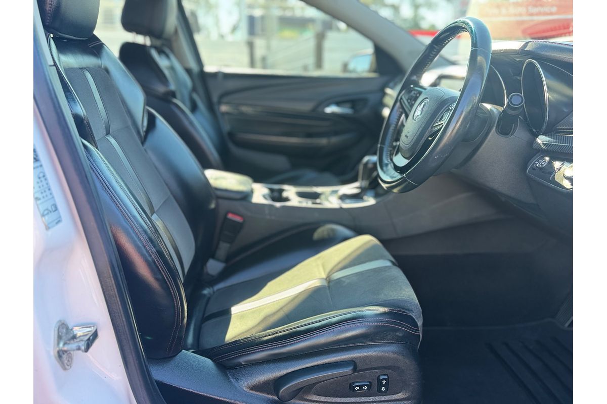 2016 Holden COMMODORE SV6 Black VF Series II