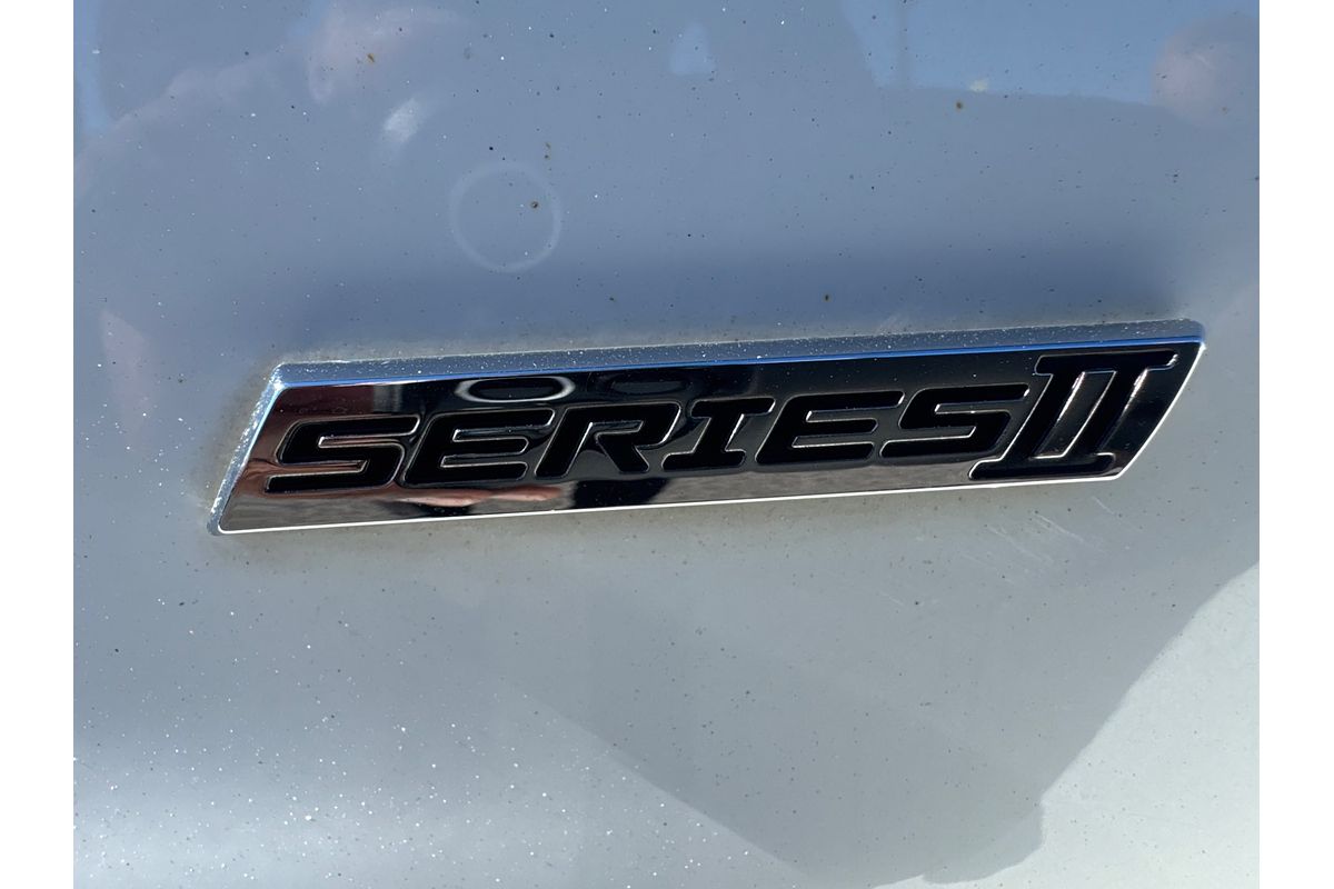 2016 Holden COMMODORE SV6 Black VF Series II