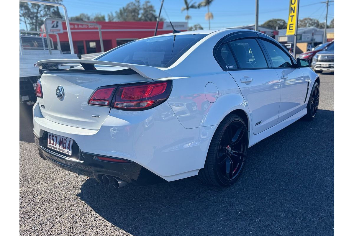 2016 Holden COMMODORE SV6 Black VF Series II