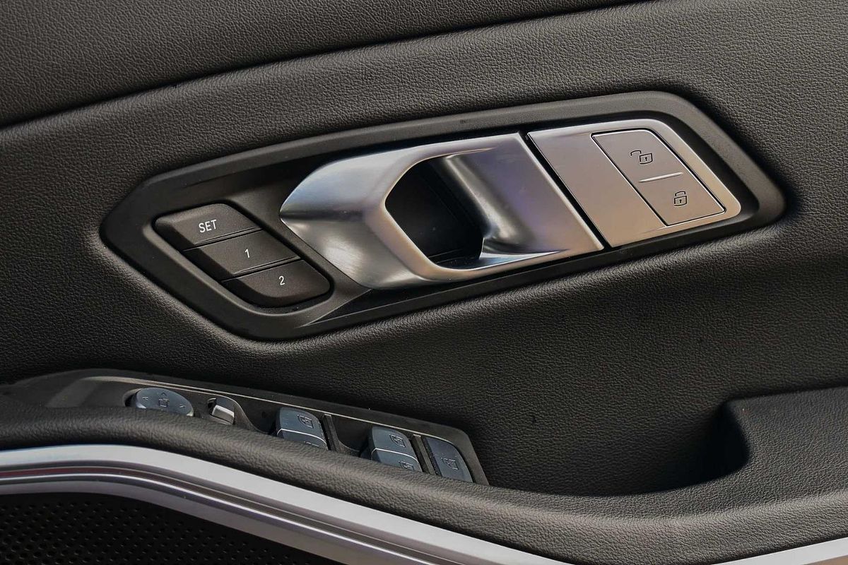2023 BMW 3 Series 330i M Sport G20 LCI