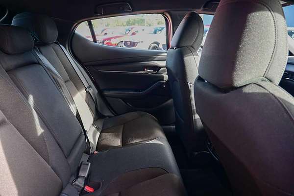 2022 Mazda 3 G20e Evolve M Hybrid BP Series